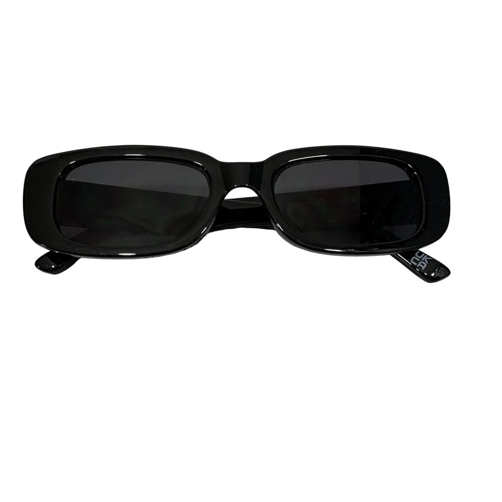 AIRE Ceres V2 Black Rectangle Sunglasses Smoke Mono Lens AIR2122526 S